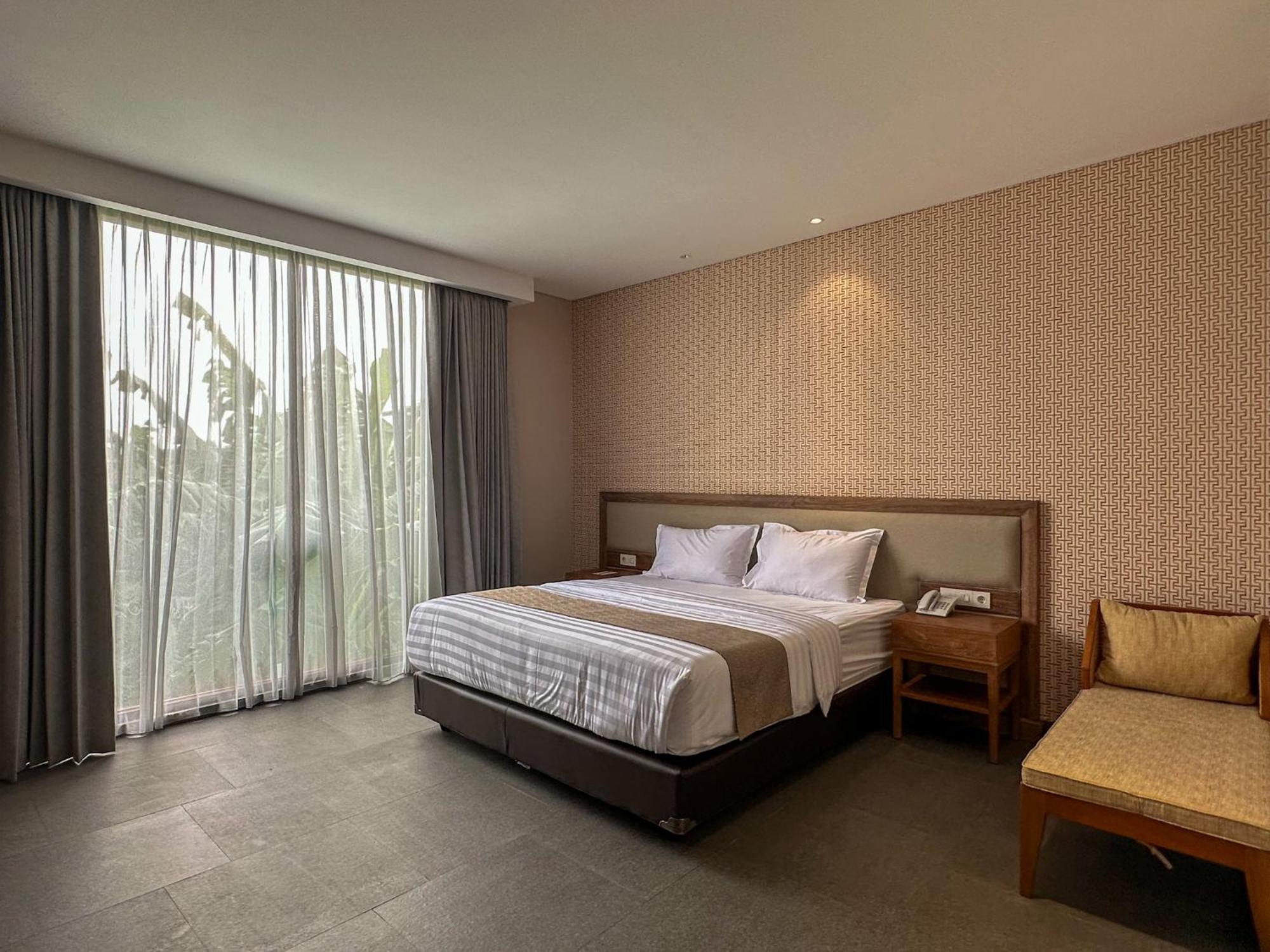 Tabebuya Resto & Resort Kesembu Екстериор снимка